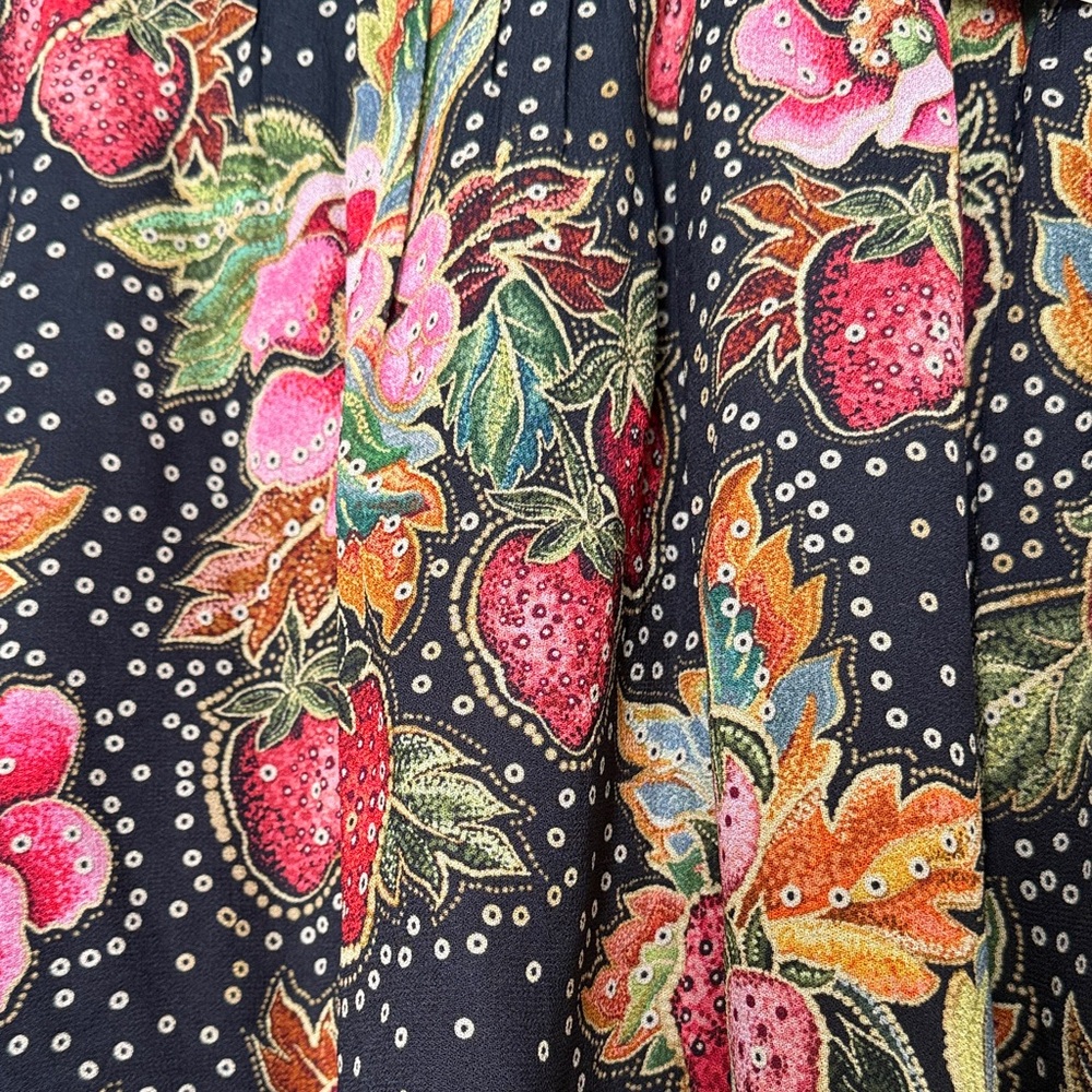 Farm Rio Blouse - Picture 4 of 7